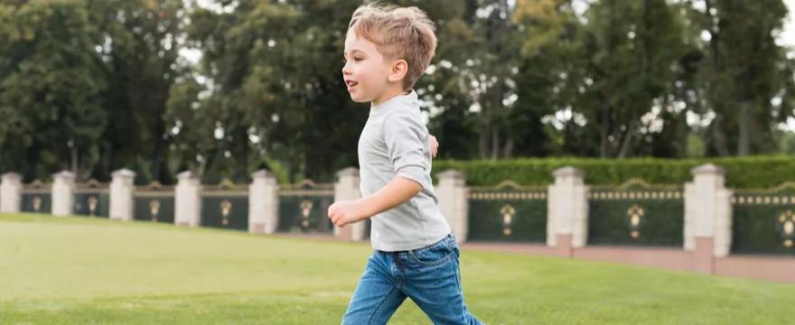 O czym świadczy słony pot u dziecka?