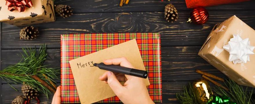 Jakie koperty najlepiej wybrać, by kartki świąteczne nie zniszczyły się w trakcie transportu