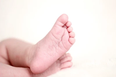 Jak zmierzyć dziecku stopę w domu? 3 proste sposoby