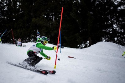 Wybieramy narty dla dzieci z zacięciem sportowym - modele wyścigowe dla aktywnych juniorów