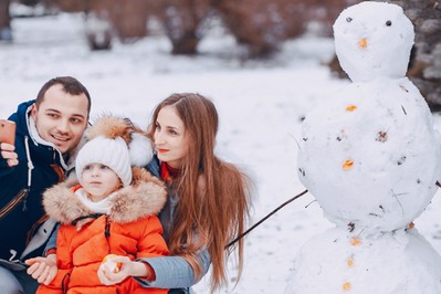 Bezpieczna zima Twojego malucha – ważne rady!