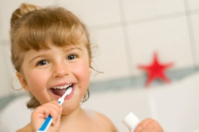 Kiedy dziecko boi się dentysty... - jak zapobiegać próchnicy u dzieci?