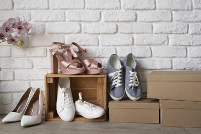 Jakie buty na lato wybrać do swojej garderoby? Poradnik dla kobiet i mężczyzn