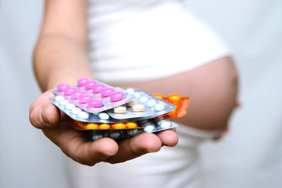 Przyjmowanie leków w trakcie ciąży