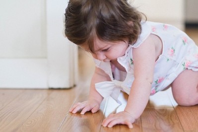 10 miesiąc życia dziecka: rozwój fizyczny i emocjonalny niemowlaka 