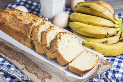 Chlebek bananowy – PRZEPIS na aromatyczne i puszyste ciasto!
