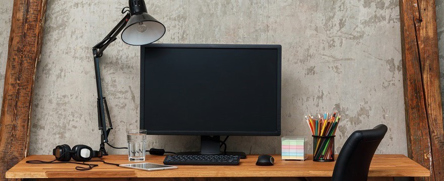 Lampka biurkowa – jaką wybrać?