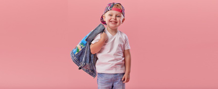 Ubranka dla dzieci – zadbaj o modne stroje na lato dla najmłodszych