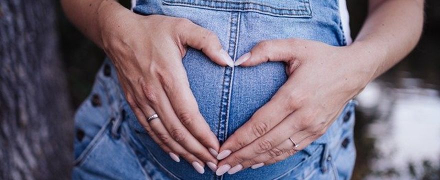 Co warto suplementować w ciąży?